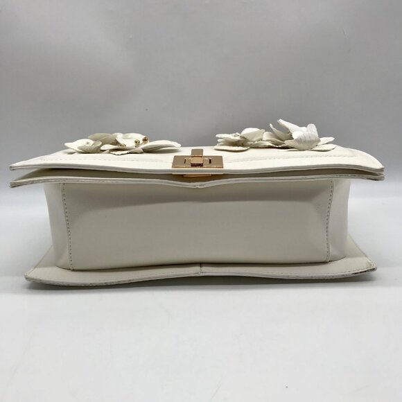 I.N.C. International Concepts Vanilla Ajae Flap Floral Crossbody Bag - Picture 5 of 11